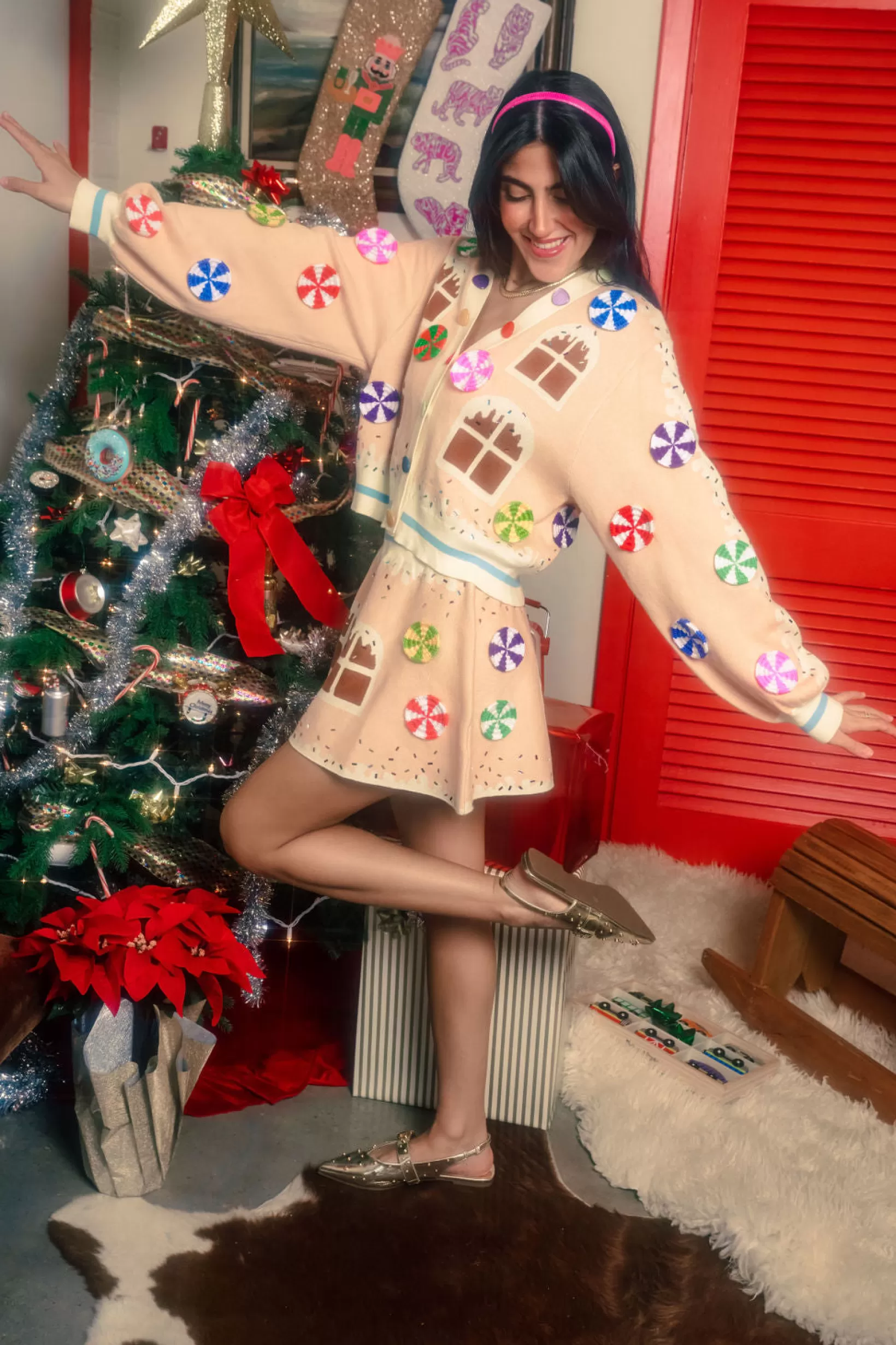 Discount Queen of Sparkles Entire Gingerbread House Cardigan Tan