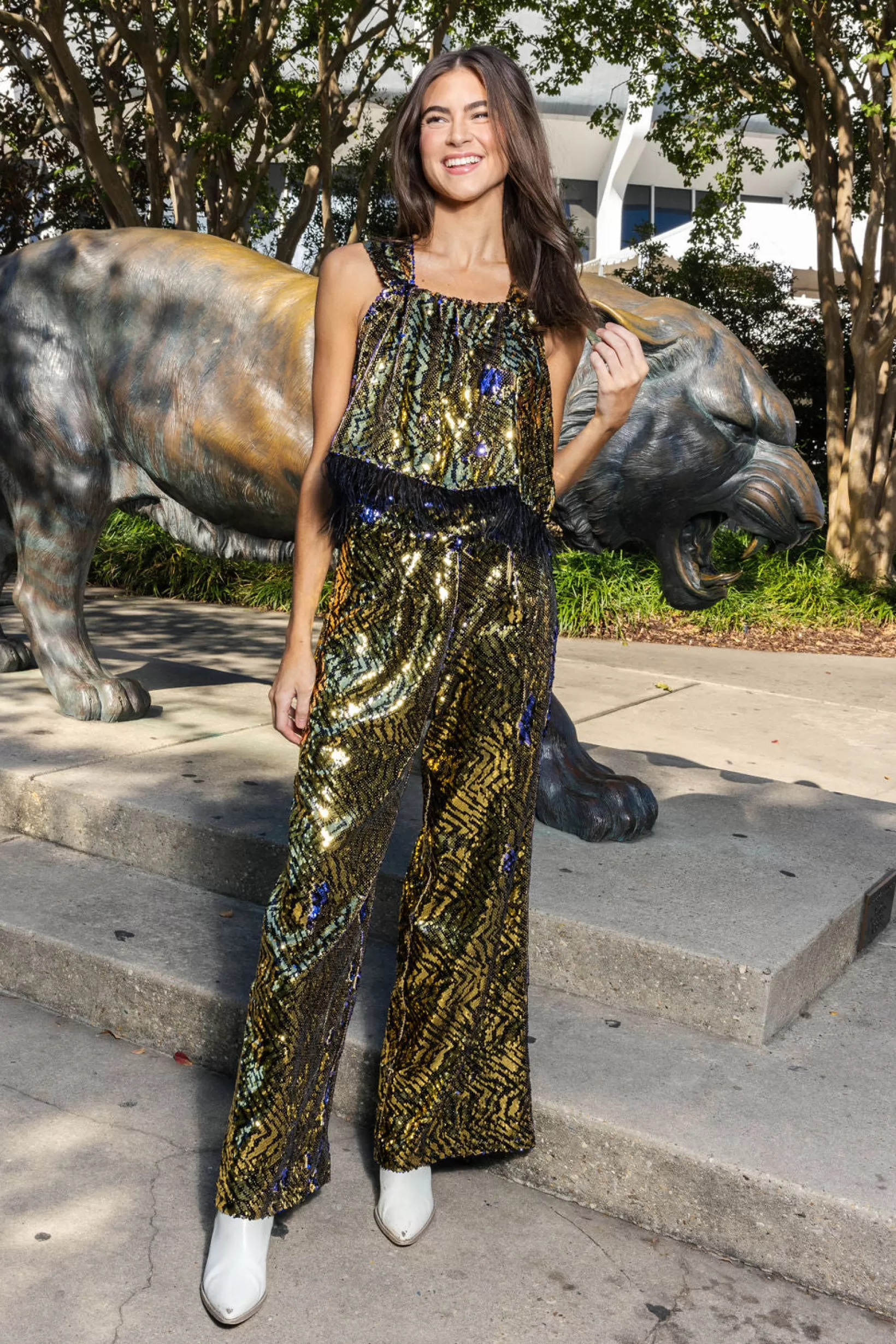 Store Queen of Sparkles & Black Sequin Tiger Feather Tank Gold